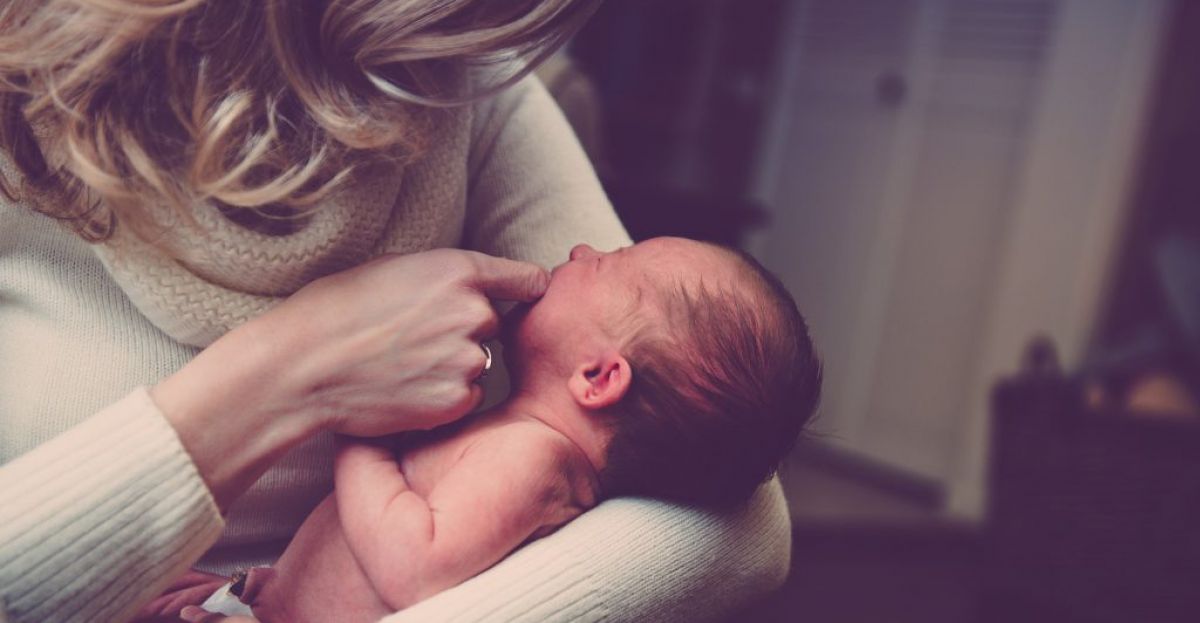 Average Age Of First Time Mothers Has Risen To 32 Redfm Ie