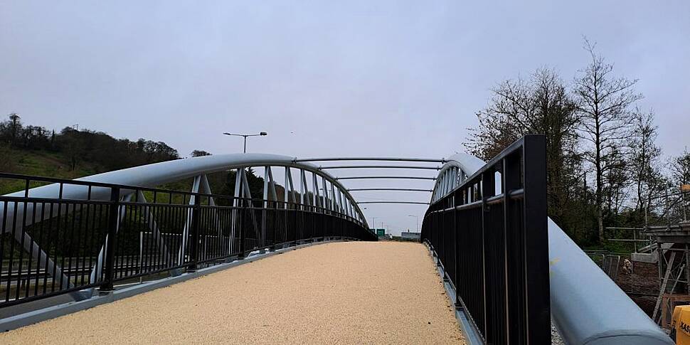 Cork's newest bridge to be lif...