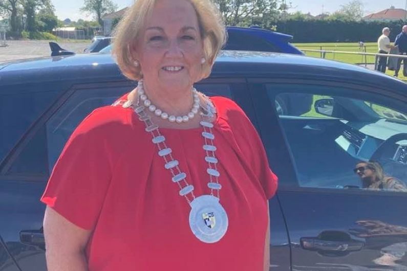 Better care of shop fronts needed says Longford Council Cathaoirleach