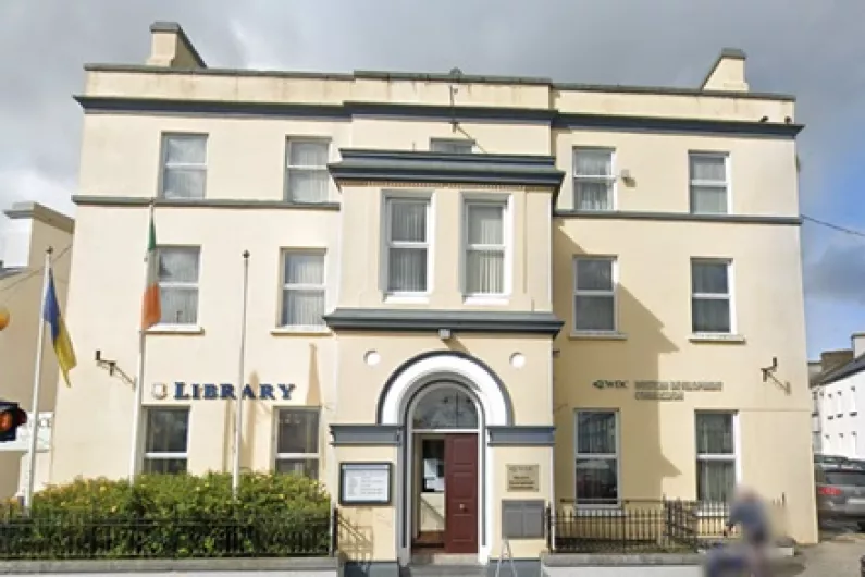 Local TD provides Ballaghadereen Library update