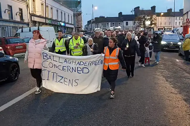 LISTEN AND WATCH: Massive crowd of at least 430 people attend crime protest in Ballaghaderreen