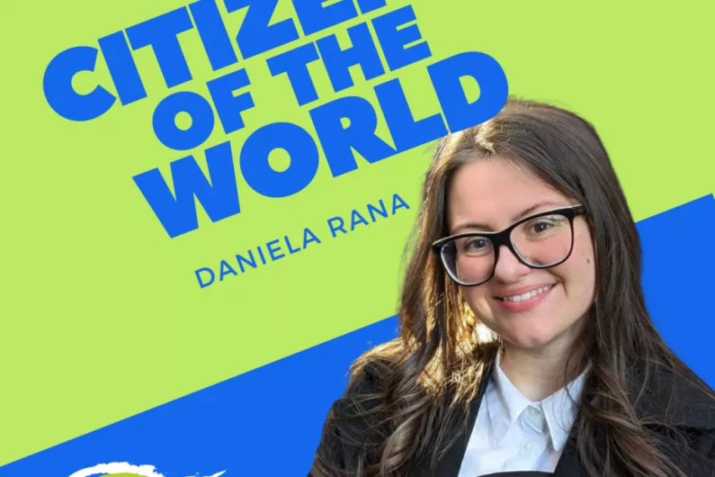 Citizens of the World #7: Talking about all things Romania, rights and Dracula with Andreea Petre!