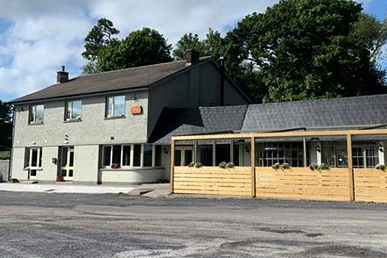 Locals pitch in to help The Covert on N4 re-open
