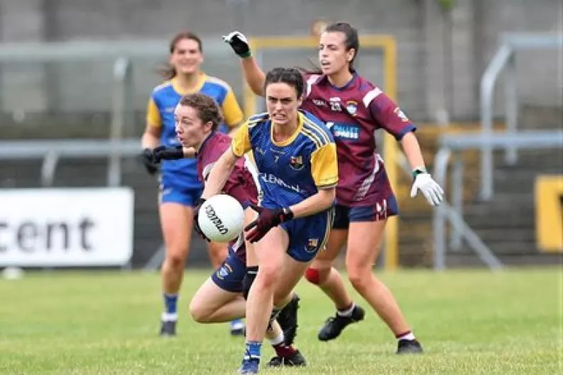 Longford's Clare Farrell feeds Munster Rugby right