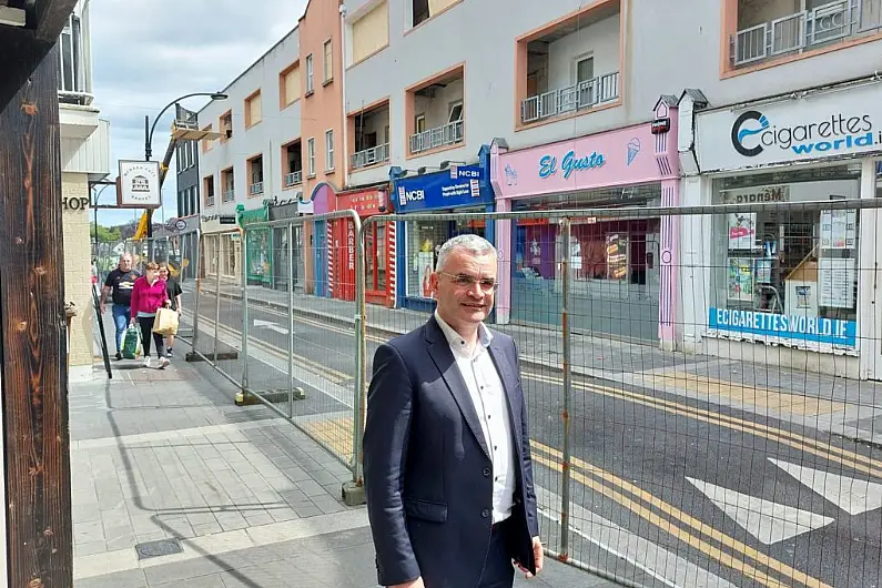 LISTEN: Junior Minister Dara Calleary unable to commit to providing funding for fire-hit Longford businesses, as he visits site