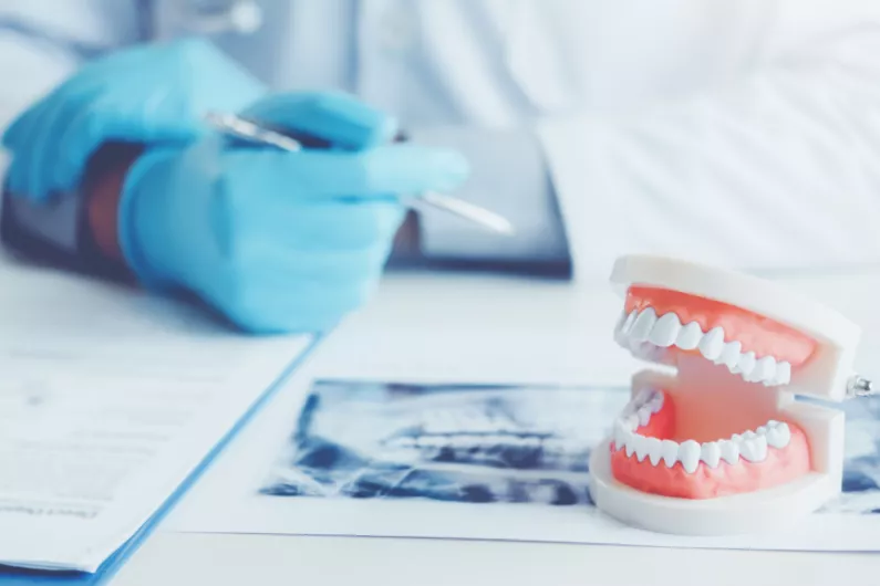 New report finds dentist medical card scheme nearing 'total collapse'