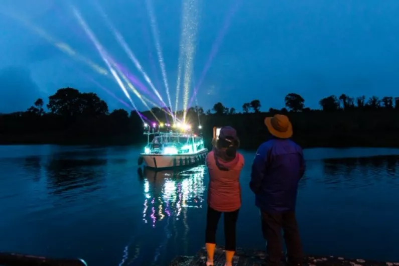 Special light and sound show on Shannon at Tarmonbarry, Lanesboro tonight