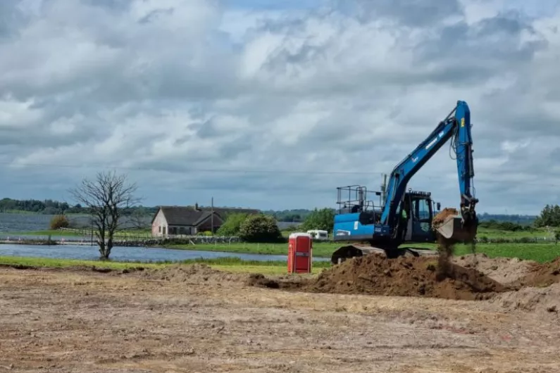 Chair of Roscommon Council rejects that inefficiencies has stopped works at Lough Funshinagh