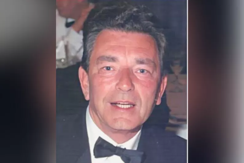 Tributes paid to well-known Longford businessman Ken Davis