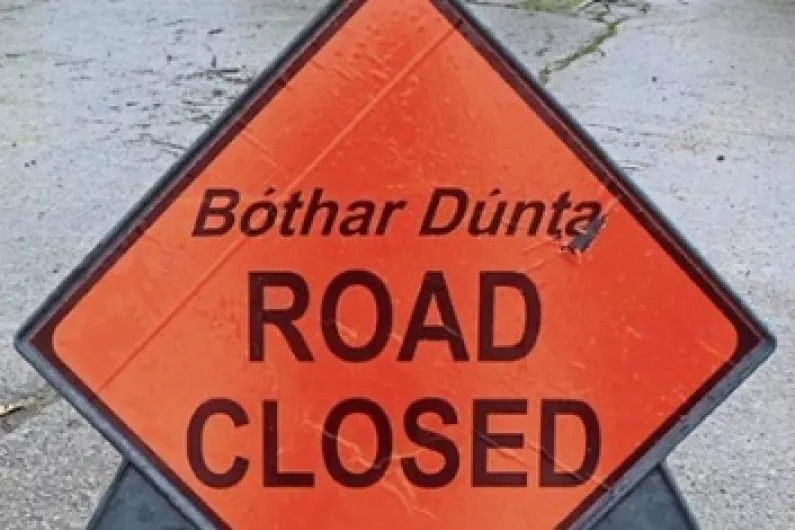 Upper Main Street in Mohill closed to traffic after debris falls from building