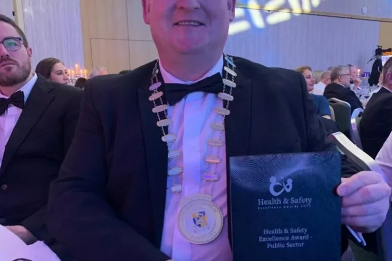 Local council scoop health and safety excellence award