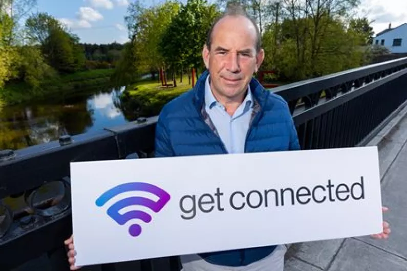 Colin Cunningham from Cellnex talks about mobile phone blackspots and 'Get Connected'