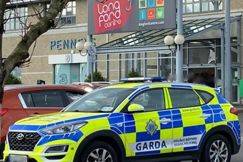 Gardai attending scene of violent incident in Longford town centre