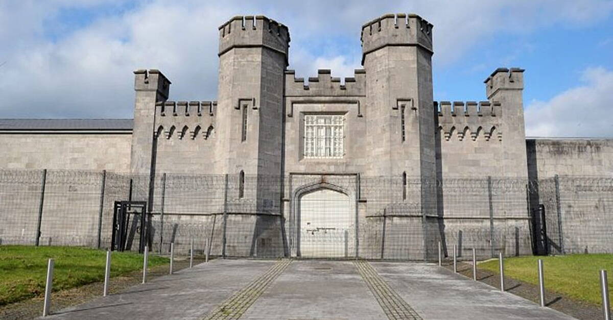 Investigation begins after death of murder accused in midlands prison - Vimarsana News