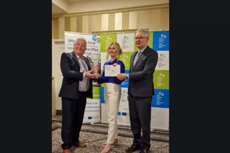 Monksland Bridal Wear business wins prize at Roscommon Enterprise Awards
