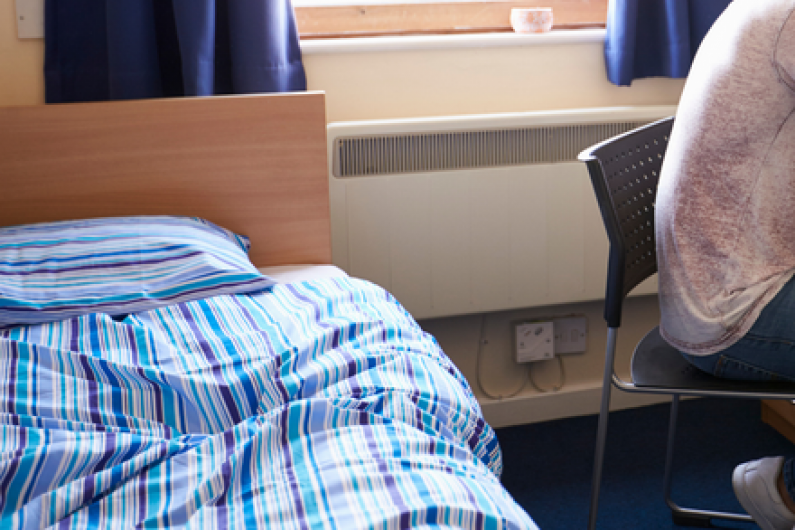 Accommodation crisis forcing Athlone students to 'sleep in cars'