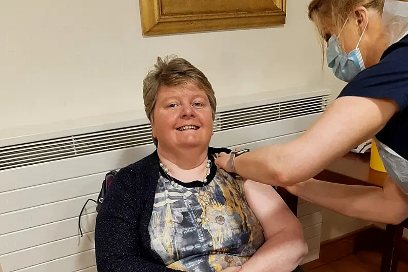 First Longford nursing home residents' receive Covid-19 vaccine