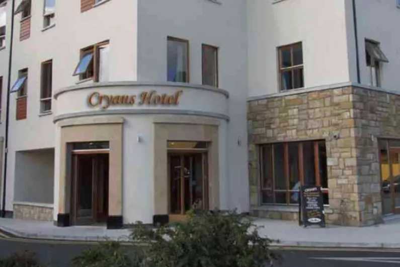 Leitrim hotelier feels opening all pubs might spread demand for people heading to bars