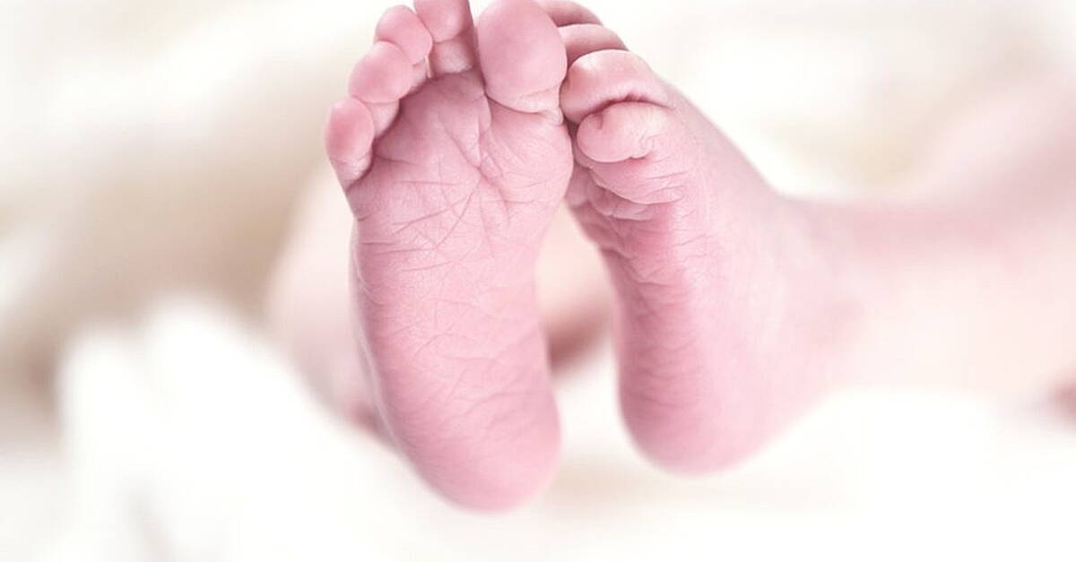 Parents suffering pregnancy loss urged to reach out for support - Vimarsana News