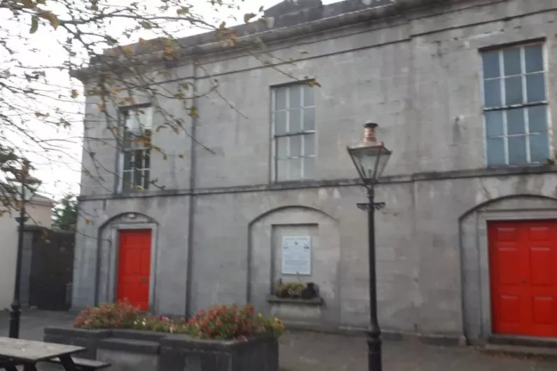 Ballinamore Councillors urge local authority to accept offer to take over ownership of courthouse