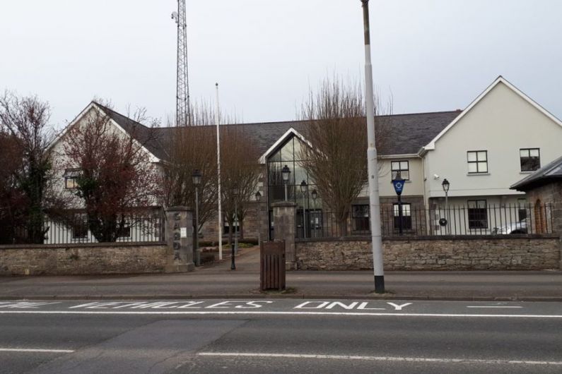 Three arrested after alleged aggravated burglary in Longford