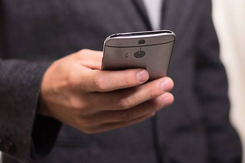 Local businesses urged to join new commercial text alert scheme
