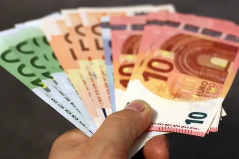 Athlone shops warned about money trick