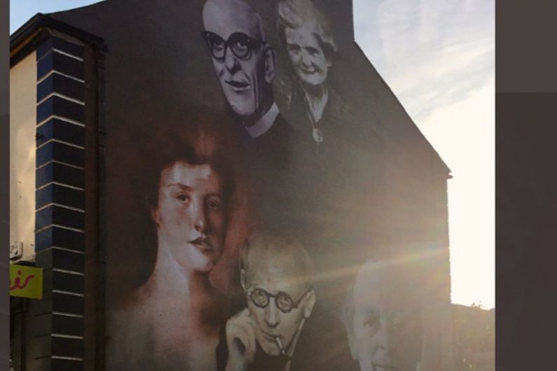 Finishing touches being put to impressive writers mural in Carrick-on-Shannon