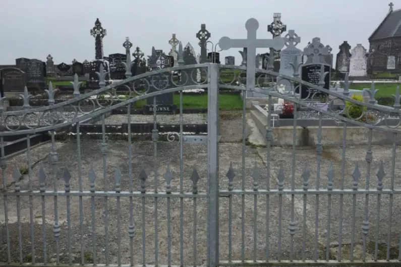 Rathmoyle cemetery committee celebrate return of gates