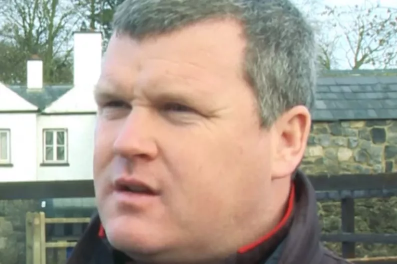 Junior Sports Minister 'uncomfortable' if Gordon Elliot is able to saddle horses for Cheltenham