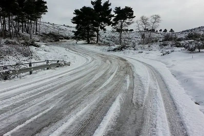 Heavy snow causing dangerous driving conditions locally