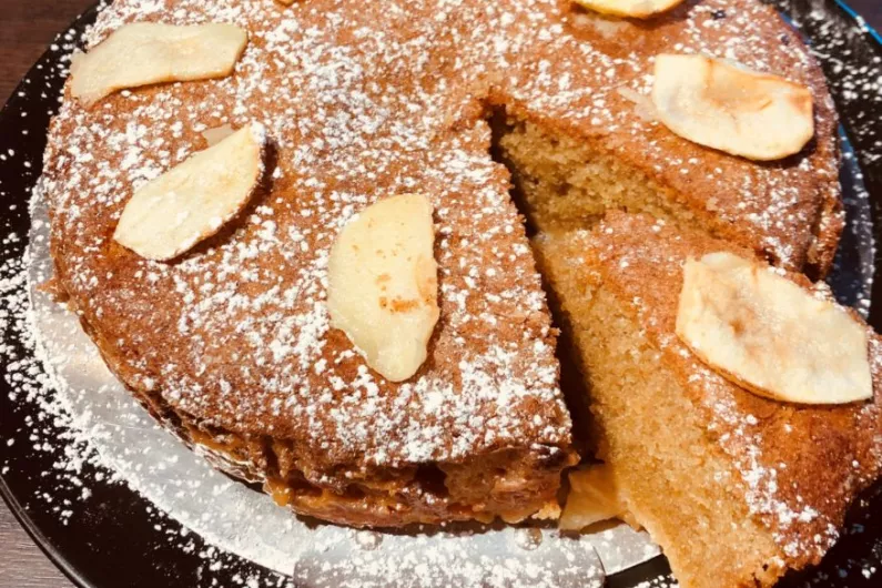 Chef Sham: Spiced Toffee Apple Cake