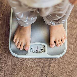 Parenting: My 8-year-old niece is gaining weight - GoLoud Player