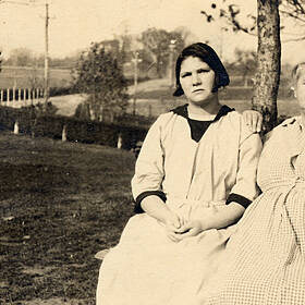 Emma, Carrie, Vivian Image