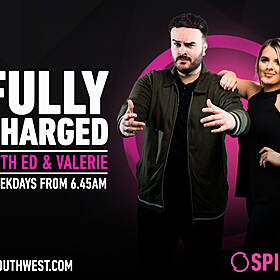 Ed and Meghann Chat to Alan Quinlan Image
