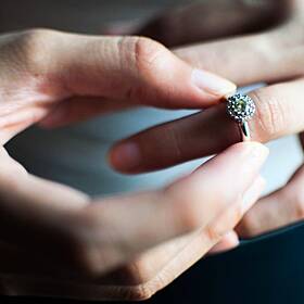 Is It ‘Unromantic’ For A Woman To Choose Her Own Engagement Ring? Image