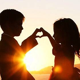 "Staying With Your Childhood Sweetheart Is Pathetic & Unhealthy" Image