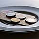 Should tip distribution by employers be banned?