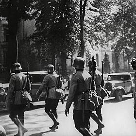The heroic Guardian reporter who documented the rise of the Nazis - podcast Image