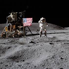 Cosmic Queries – Why do we believe conspiracy theories? with Michael Shermer Image