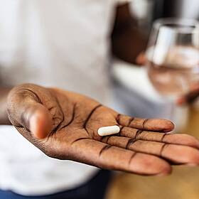 How does ibuprofen help stop pain? Image