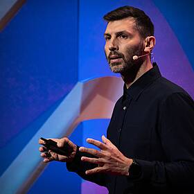 How to design for dignity during times of war | Slava Balbek Image