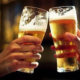Is It Ok To Drink In Front Of Your Kids On Holidays? Image