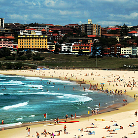 Why are thongs being banned in Sydney? Image