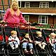 War Erupts On Air When Caller Says "Don't Have Kids If You're Poor"