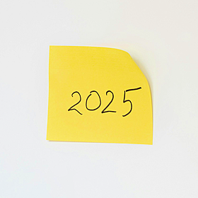 How we can stick to our 2025 goals! Image