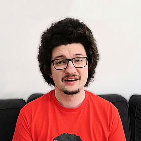 Man won’t cut his hair until Manchester United win 5 games in a row Image