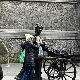 'It's a bit of fun!' - Henry asks why do people touch Molly Malone’s chest Image