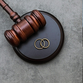 Does it cost too much to divorce? Image