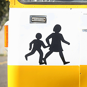 900 children left without paid-for school bus seats Image